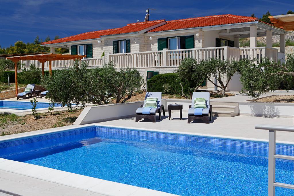 Holiday Homes Oliva Bol Bilik gambar